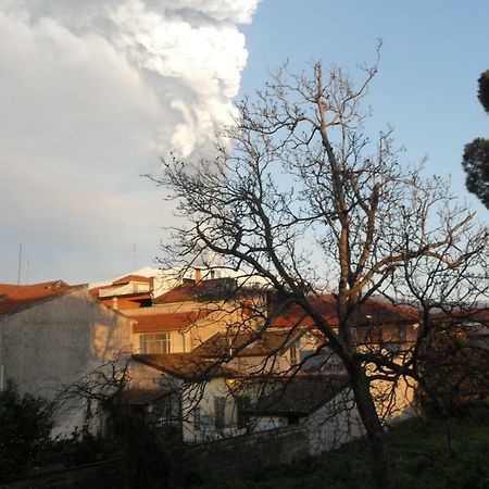B&B Vicolo del Chiostro Aci SantʼAntonio Exterior foto