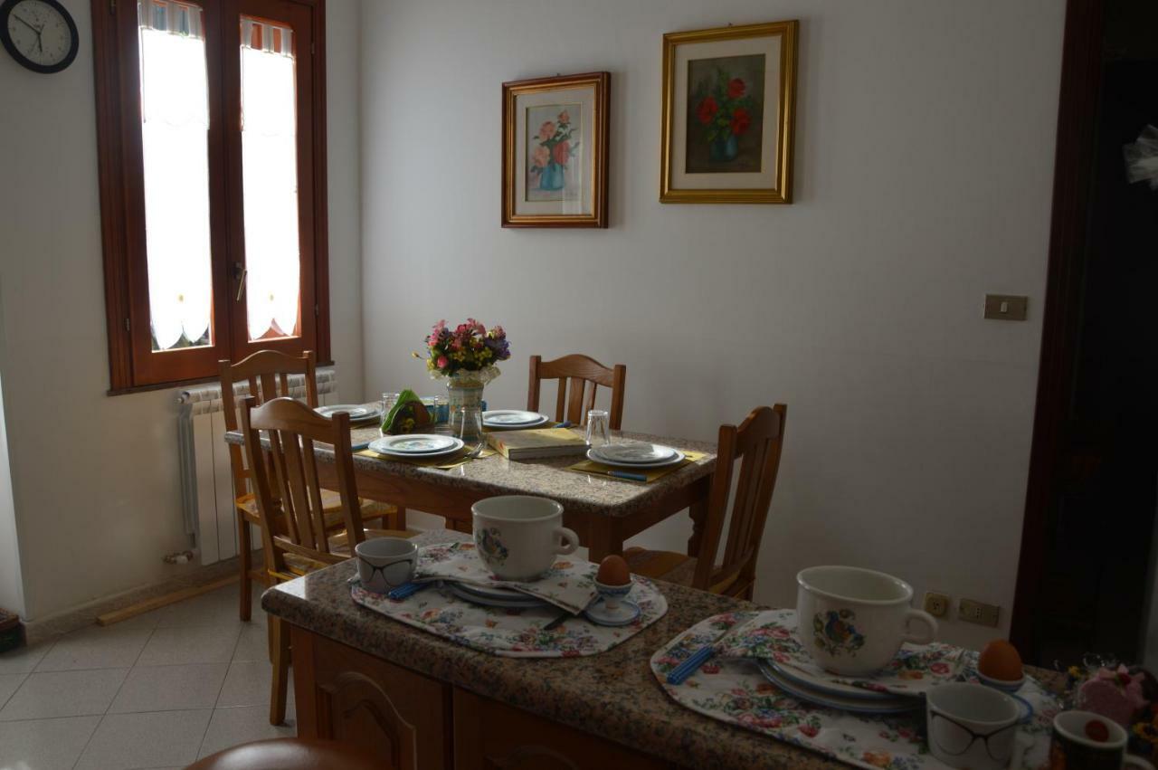 B&B Vicolo del Chiostro Aci SantʼAntonio Exterior foto